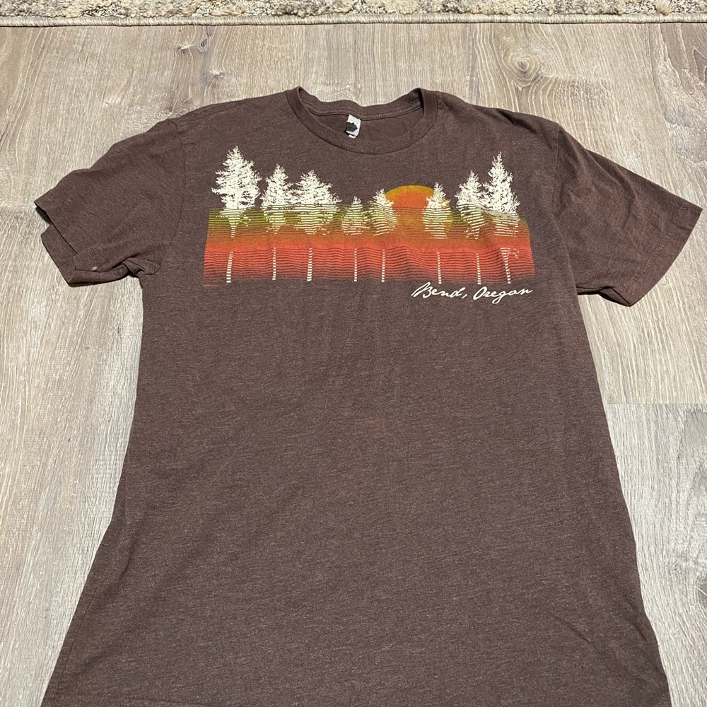 Bend T-shirt